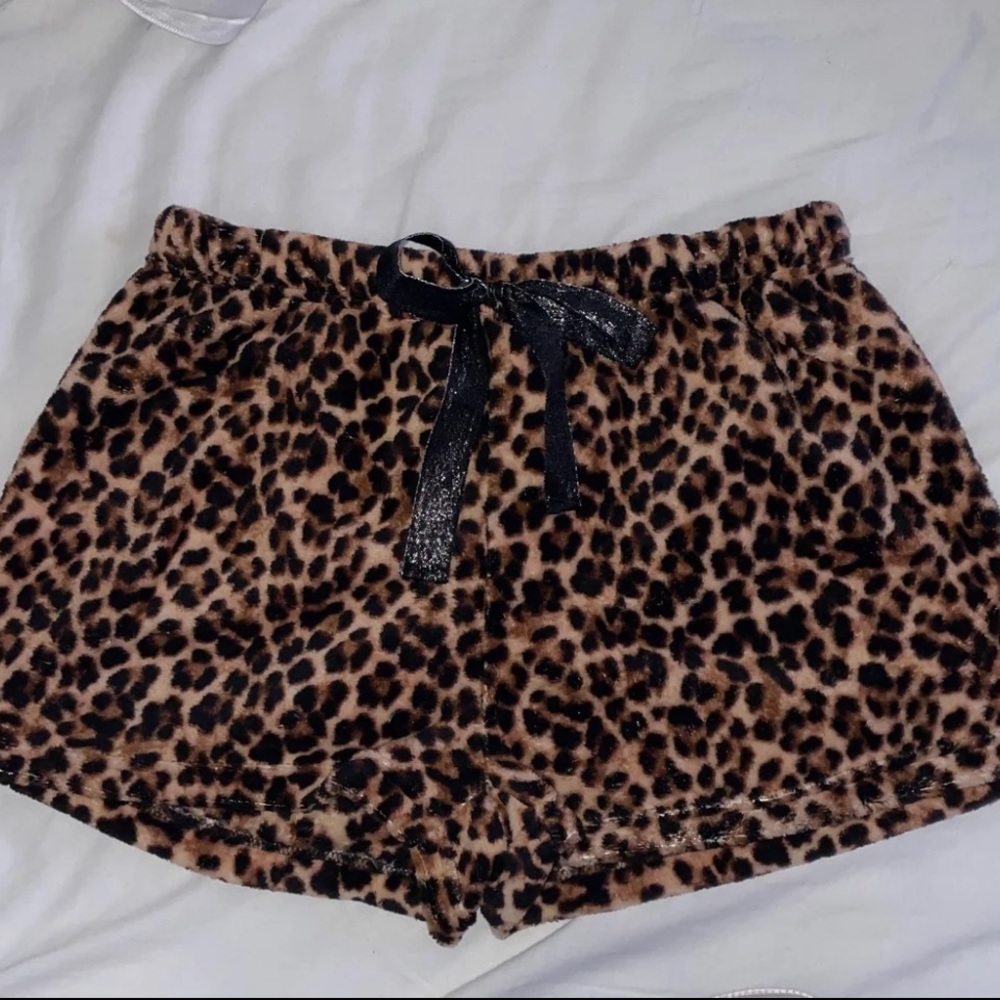 Sleep shorts